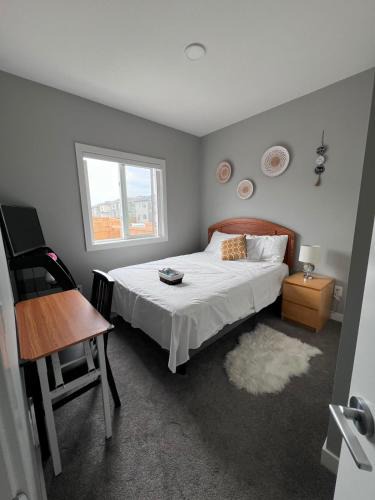 Southeast Edmonton Apartment | Cozy private Bedroom with a full bathroom and kitchenette