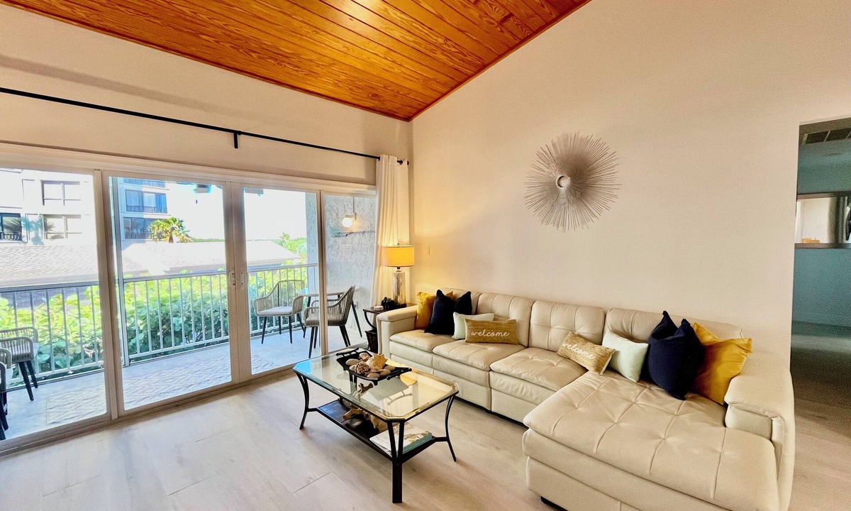 Main Street Fort Pierce Condo | CP 426 Beautiful 3/2.5 Ocean View Condo