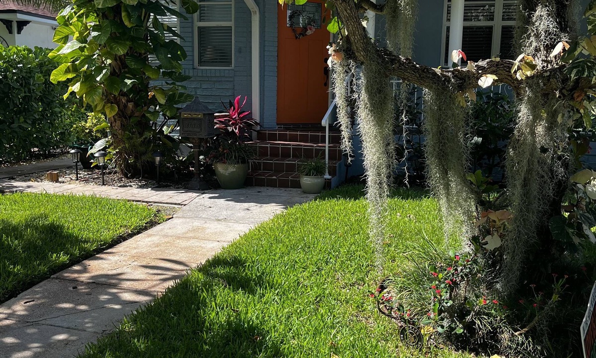 Old Northwood Historic District House | Cute and charming home in Historic neighborhood