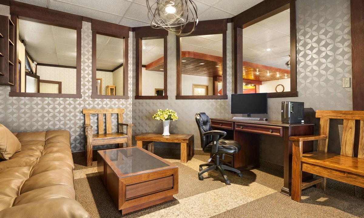 County of Vermilion River Hotel | Days Inn by Wyndham Vermilion