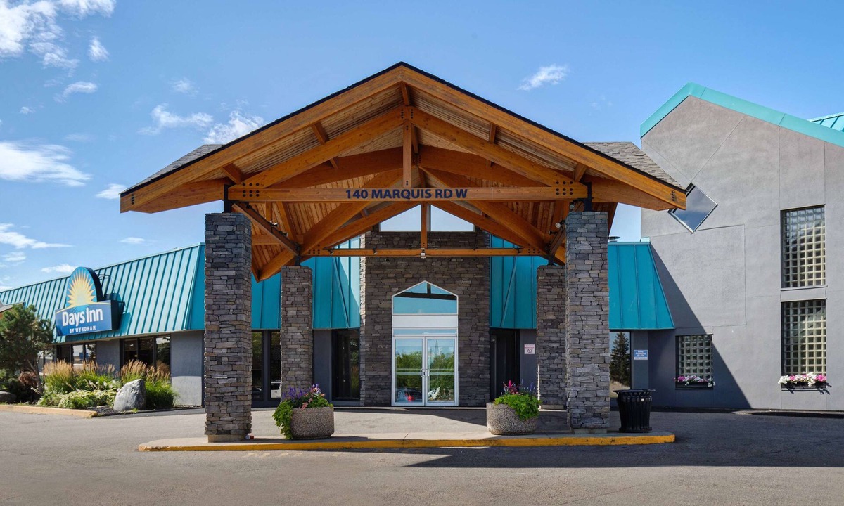 Prince Albert Hotel | Days Inn & Conference Centre by Wyndham Prince Albert