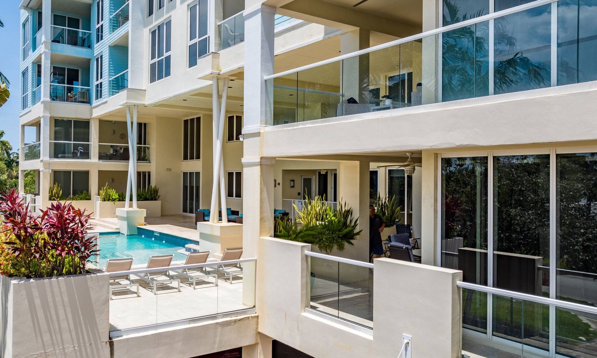 Deerfield Beach Condo | Deerfield Condo Suites by Opus