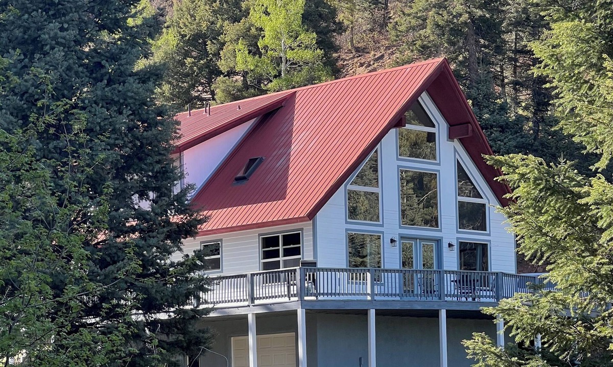 Angel Fire House | Delightful and secluded 4-bedroom house in Angel Fire perfect for your getaway!