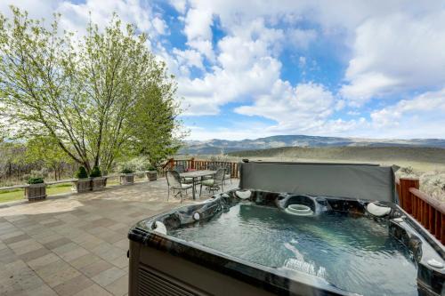 Glenwood Springs House | Dream Ski Retreat, 12 Mi to Iron Mtn Hot Spring!