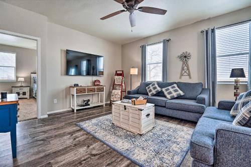 Windsor House | Dreamy Windsor Home with Grill ~ 3 Miles to Lake!