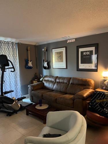 Boca Raton House | East Boca Bliss 5 Minutes from the Beach