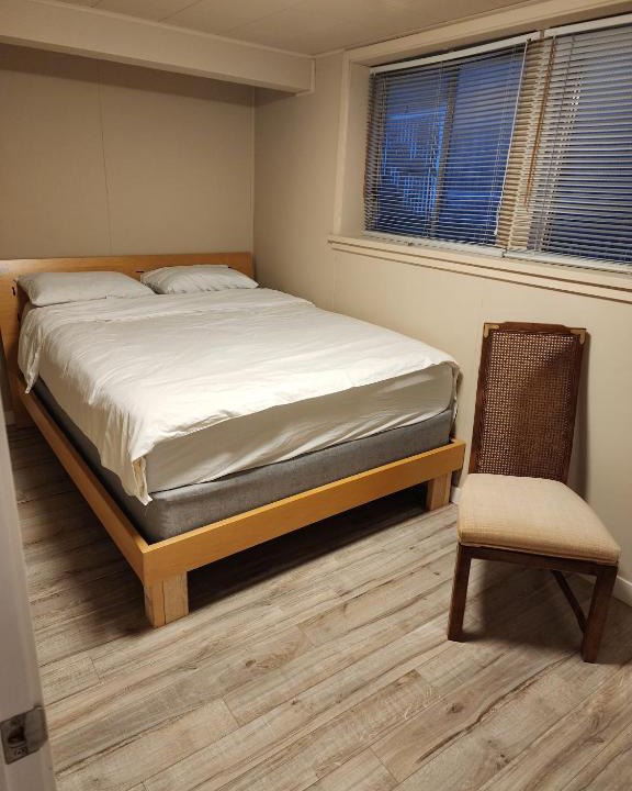 Burnaby House | Economical Homestay