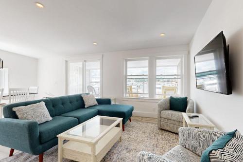 Boothbay Harbor House | Elegant Oceanfront Condo with Stunning Harbor Views & Spectacular Sunsets