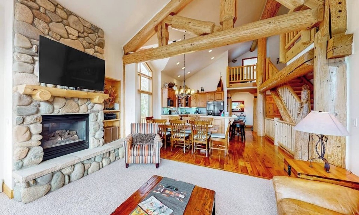 Fraser House | Enchanting mountain oasis with hot tub, fireplaces, deck, & views