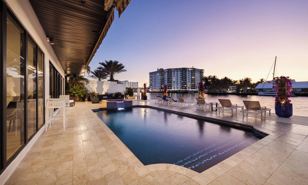 Lauderdale-by-the-Sea House | Enjoy the Intracoastal Views! Private Pool+Hot Tub - Walk to Beach&Town
