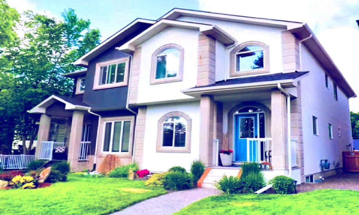 Highland Park House | Entire 3BR Basement Suite | Private Entry | Near UofC SAIT DT Airport Stampede