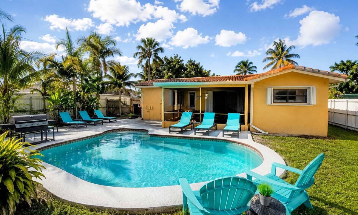 Driftwood House | Escapada Tropical Familiar | Piscina Privada
