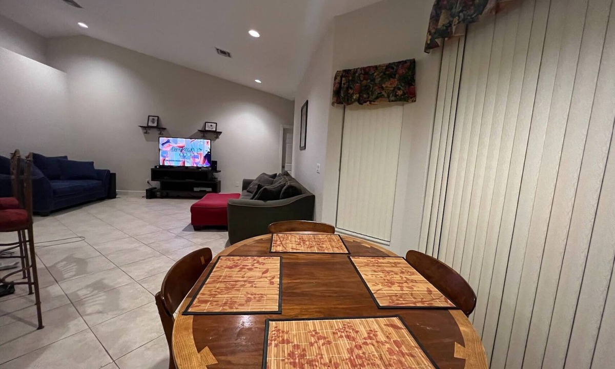 Jog Road House | Fabulous 5-bedroom bungalow, minutes from major highways and beach.