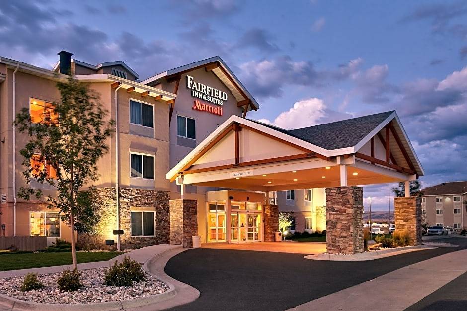 Laramie Hotel | Fairfield Inn & Suites by Marriott Laramie