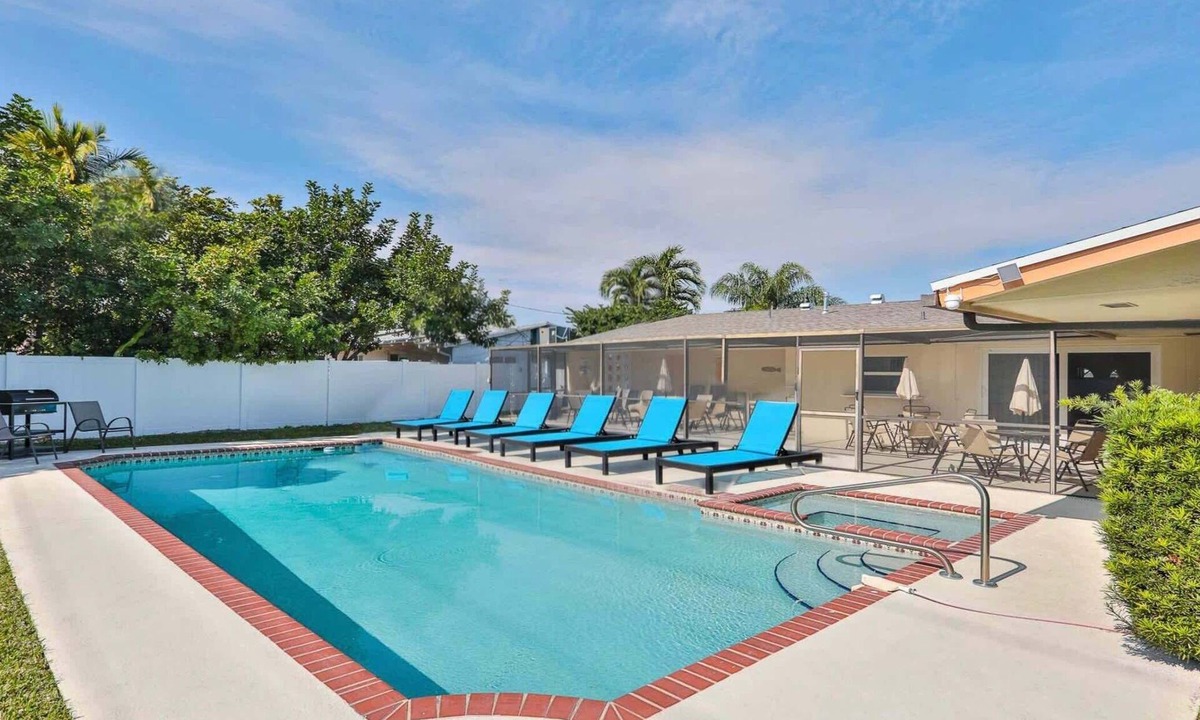 Hollywood Hills House | Family Grand Advantage