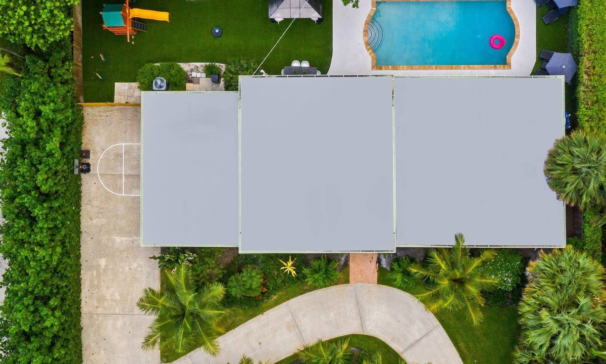 West Palm Beach House | Family retreat w/heated pool & game room