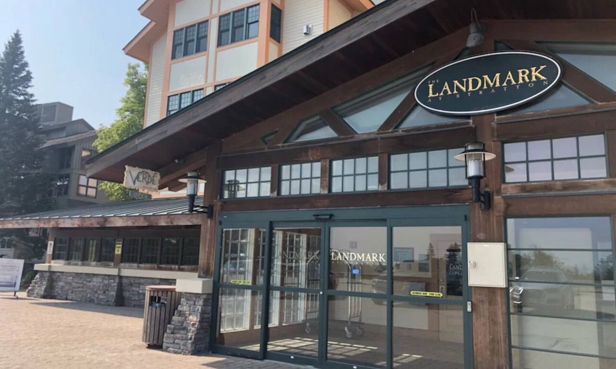 Stratton Mountain Condo | Family sized condo steps from Stratton Mountain located in heart of the village.