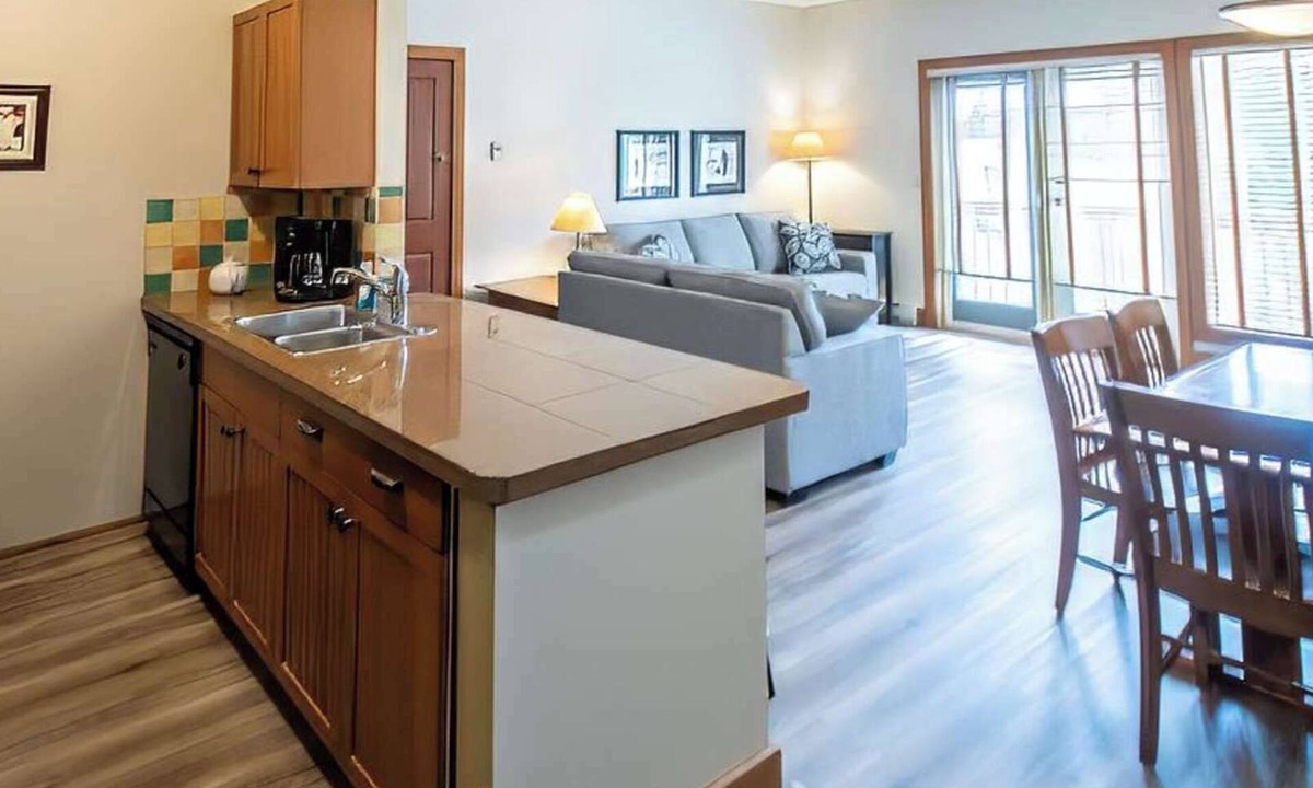 Fernie Condo | Fernie - Timberline Lodges King Fir #431
