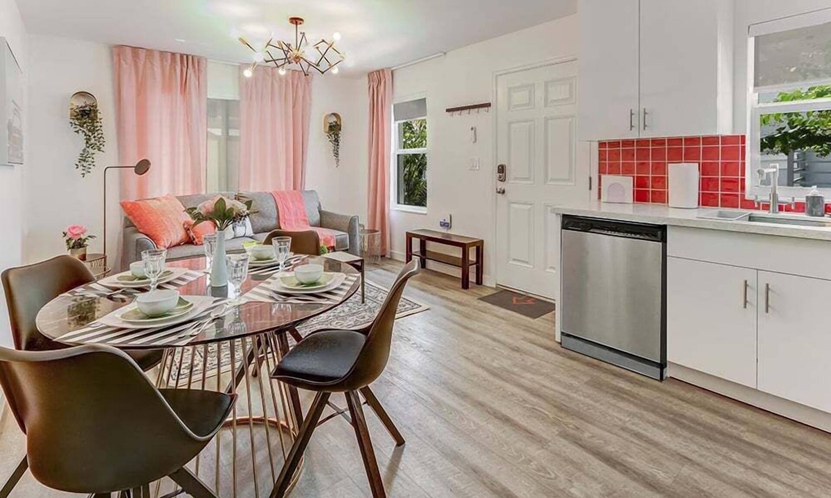 Highland Garden Apartment | FIFA Perfect 18KM | Rosa: Casita Near Beach & Gym Access