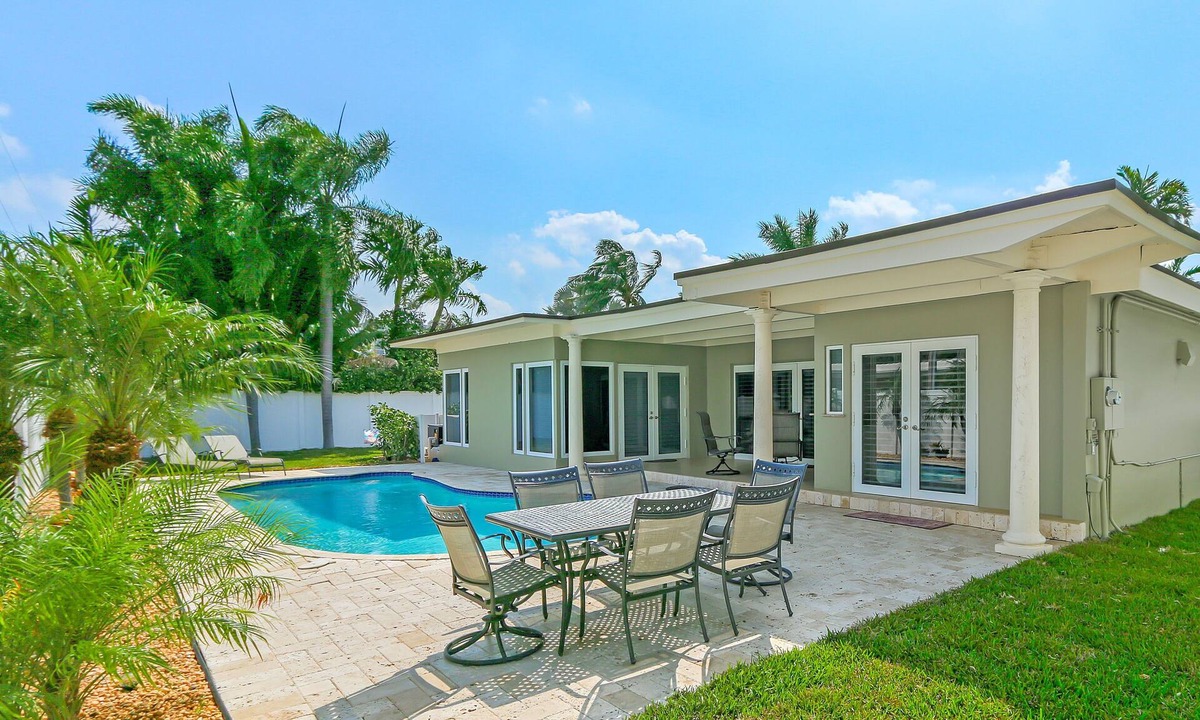 Bel Air House | FIFA Perfect | Ocean Mist: Chef's Kitchen & Private Pool