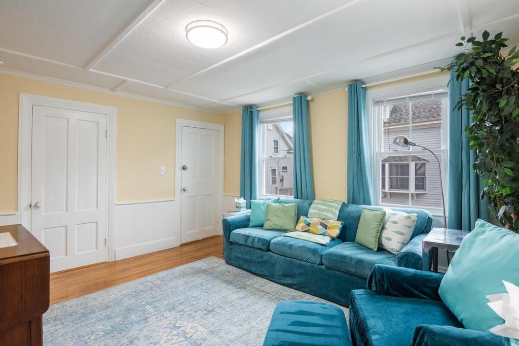 Gloucester Apartment | Fish & Ships on River Steps to Ocean, Blvd, Park
