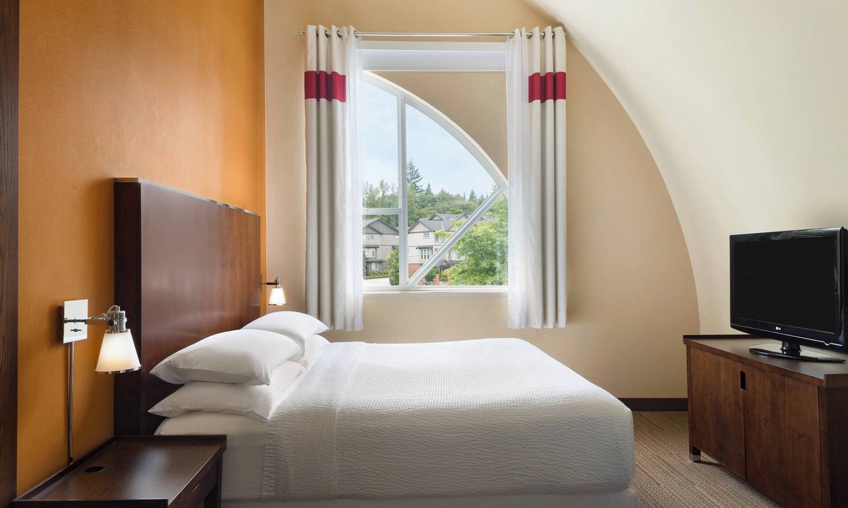 Guildford Hotel | Four Points by Sheraton Surrey