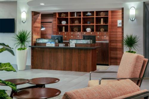 Dania Beach Hotel | Four Points by Sheraton Fort Lauderdale Airport - Dania Beach