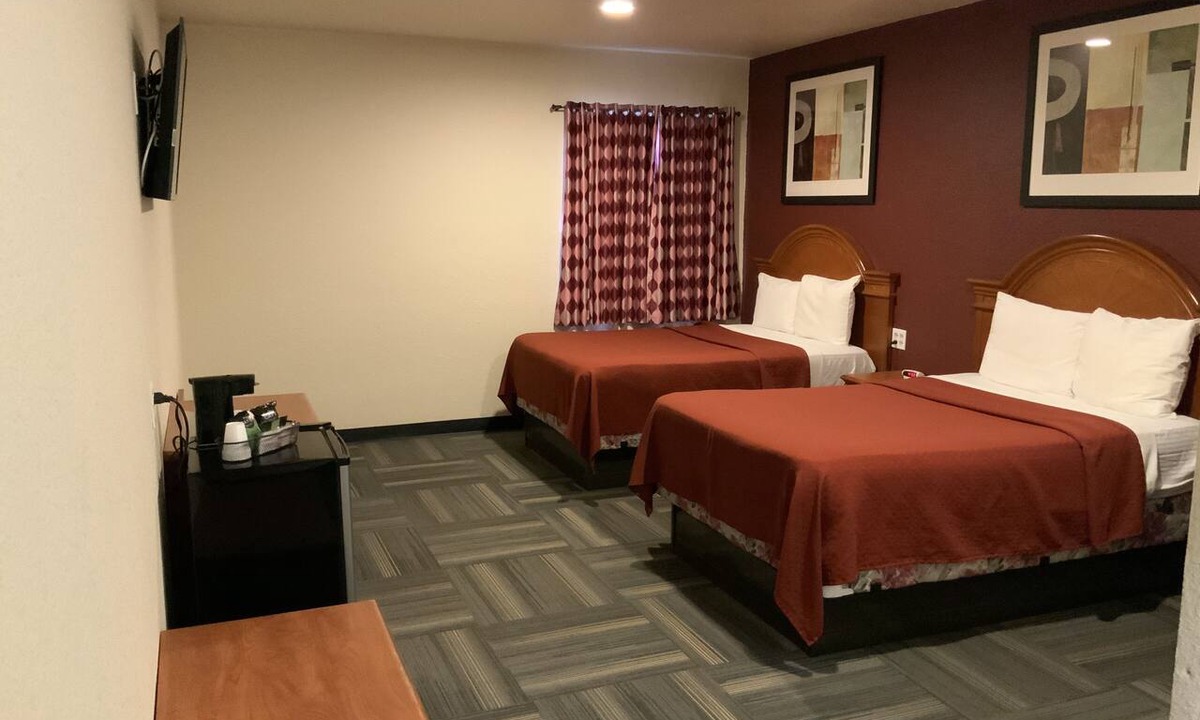Oberlin Hotel | Frontier Motel