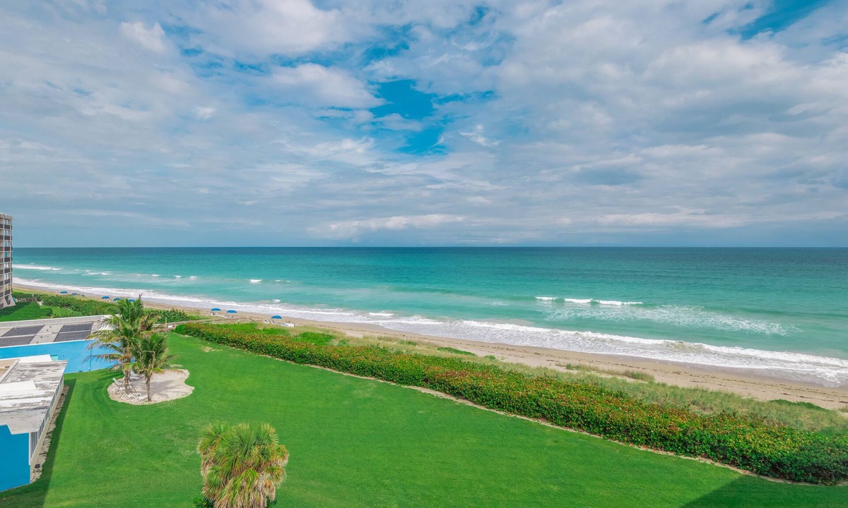 Hutchinson Island South Condo | GetAways at Turtle Reef Club