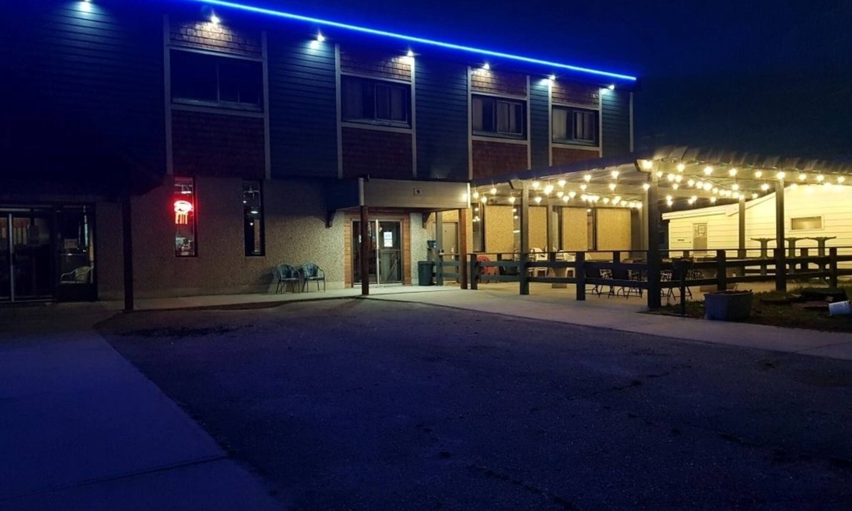 Gibbons Hotel | Gibbons hotel &Tavern
