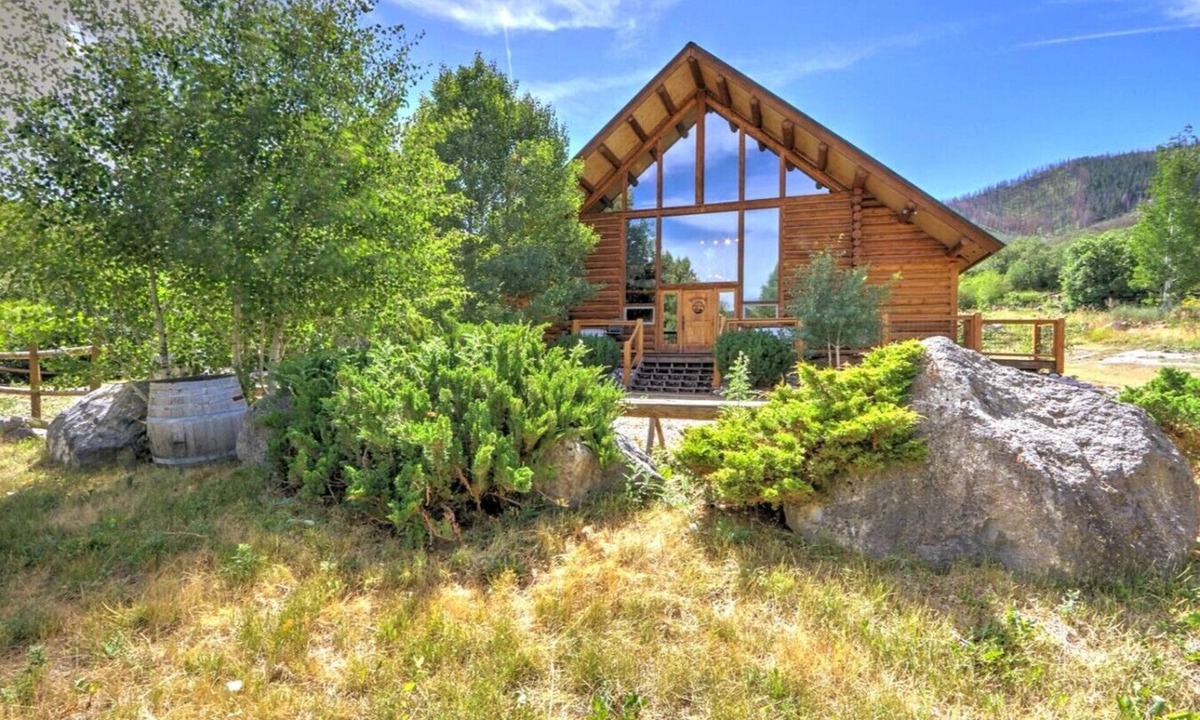 Glenwood Springs Cabin | Golden LeGrande Lodge, Western Activities on Site