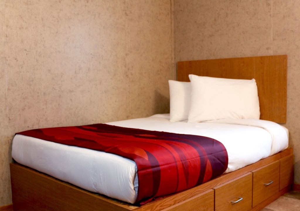 Kerrobert House | Golden Prairie Lodge - Room 23 - Golden Prairie Lodge