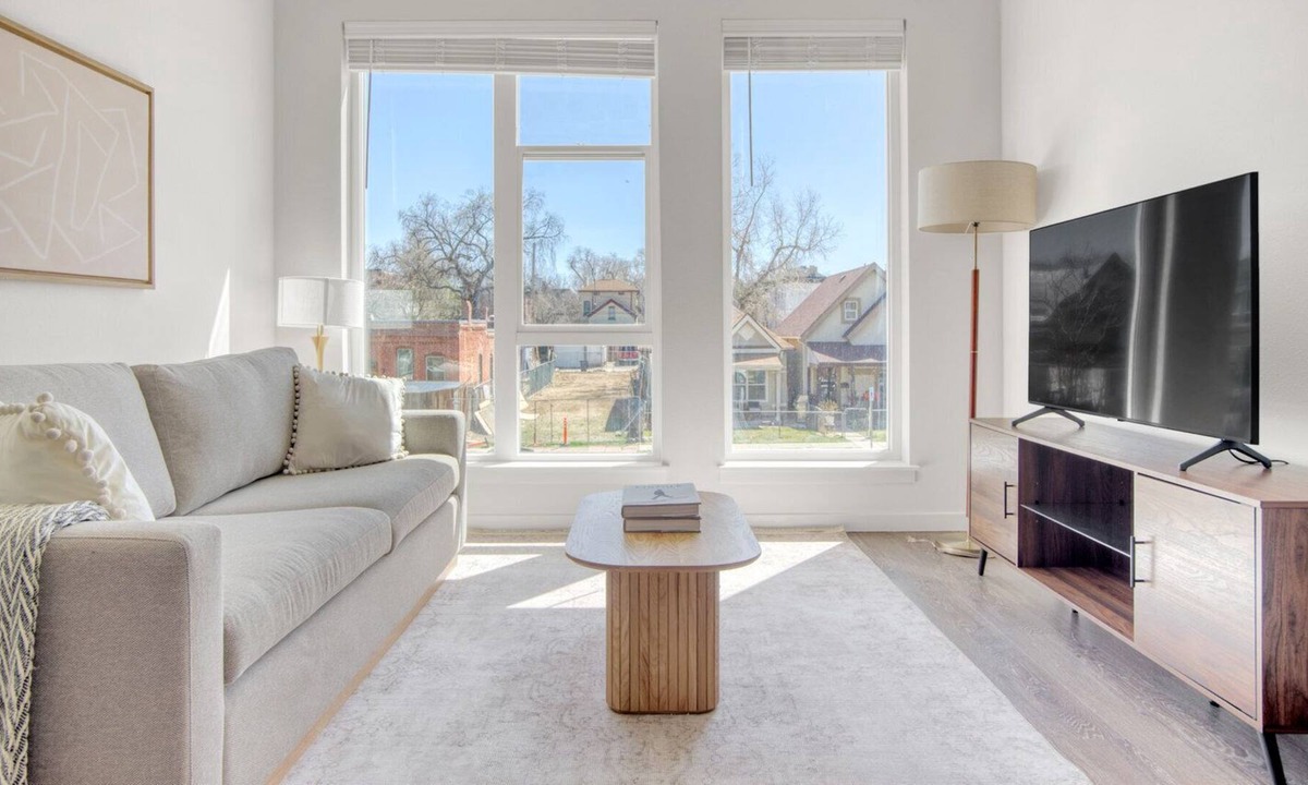 Five Points Apartment | Gorgeous RiNo 1BR w/ Gym, W/D & Pool, near Coors Field, by Blueground