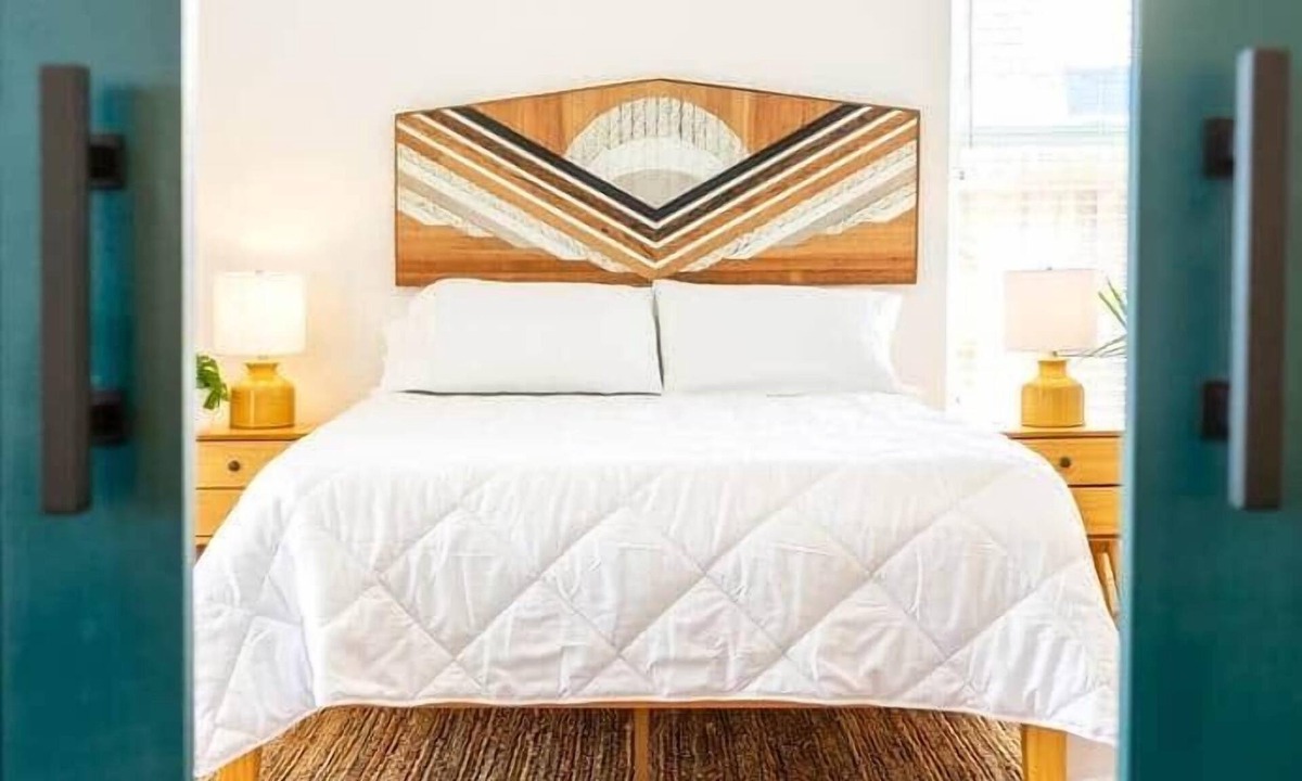 Jupiter House | Hammock House Near Beach, Golf and Nightlife