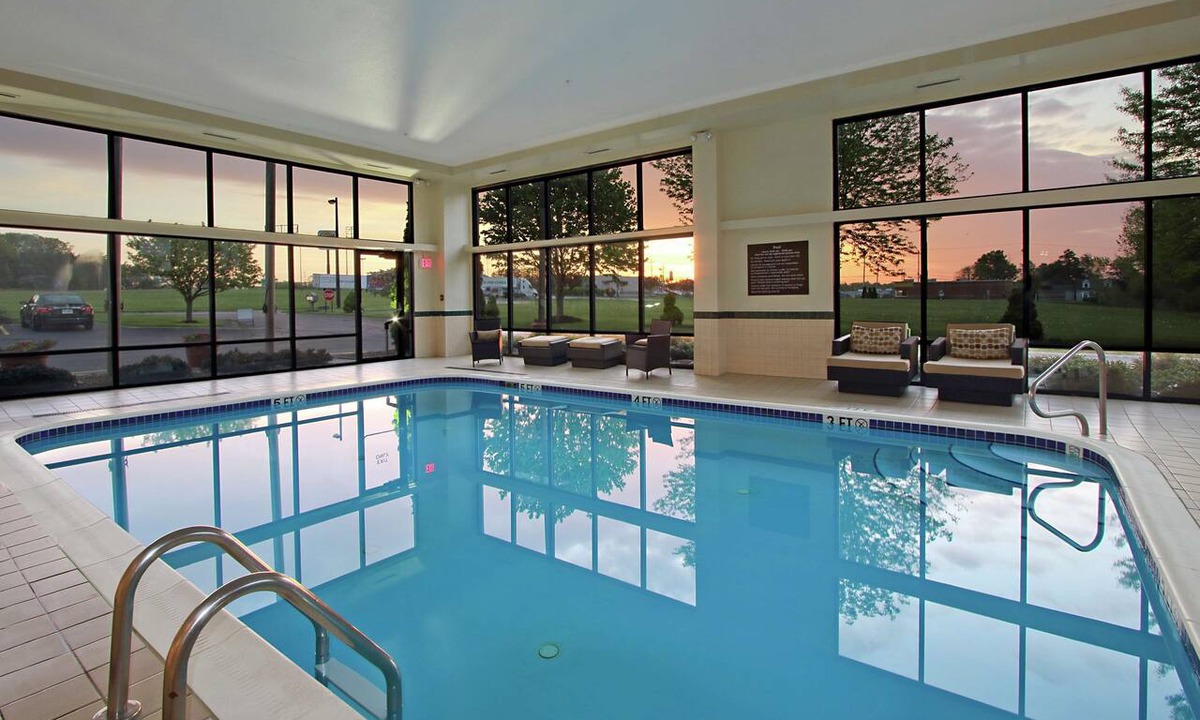 Austinburg Hotel | Hampton Inn Ashtabula