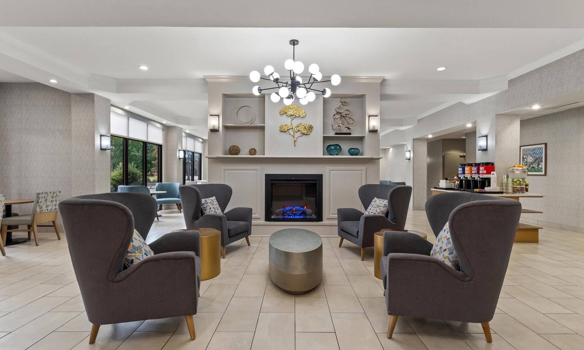 Laramie Hotel | Hampton Inn Laramie
