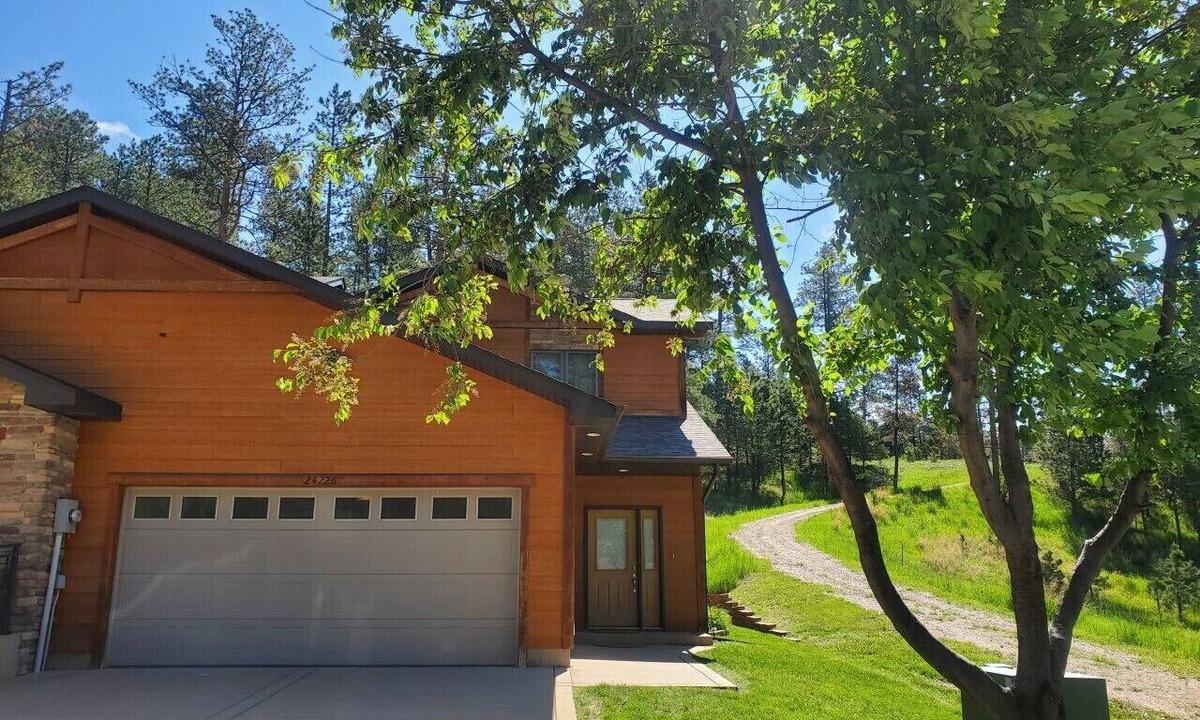 Rapid City Villa | Hasselmann`s Rushmore Retreat