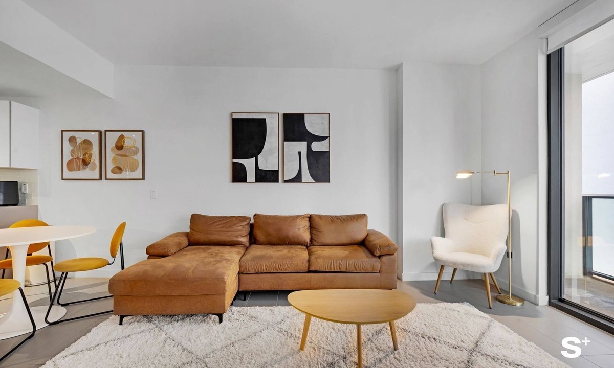 Town Square Condo | High-Rise One-Bedroom Condo In Edgewater Miami