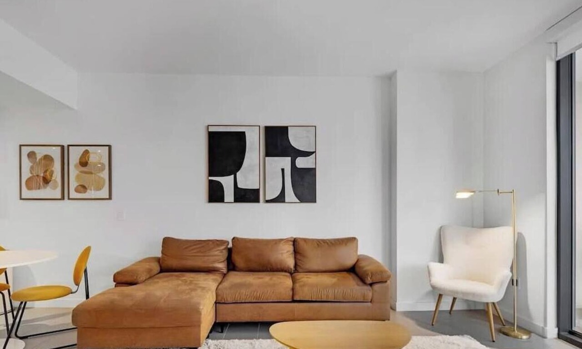 Town Square Condo | High-Rise One-Bedroom Condo In Edgewater Miami