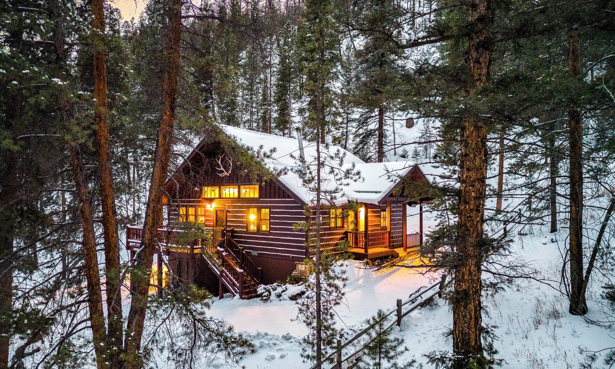 Almont Cottage | Hike, Bike, Raft: Colorado Home Near Crested Butte