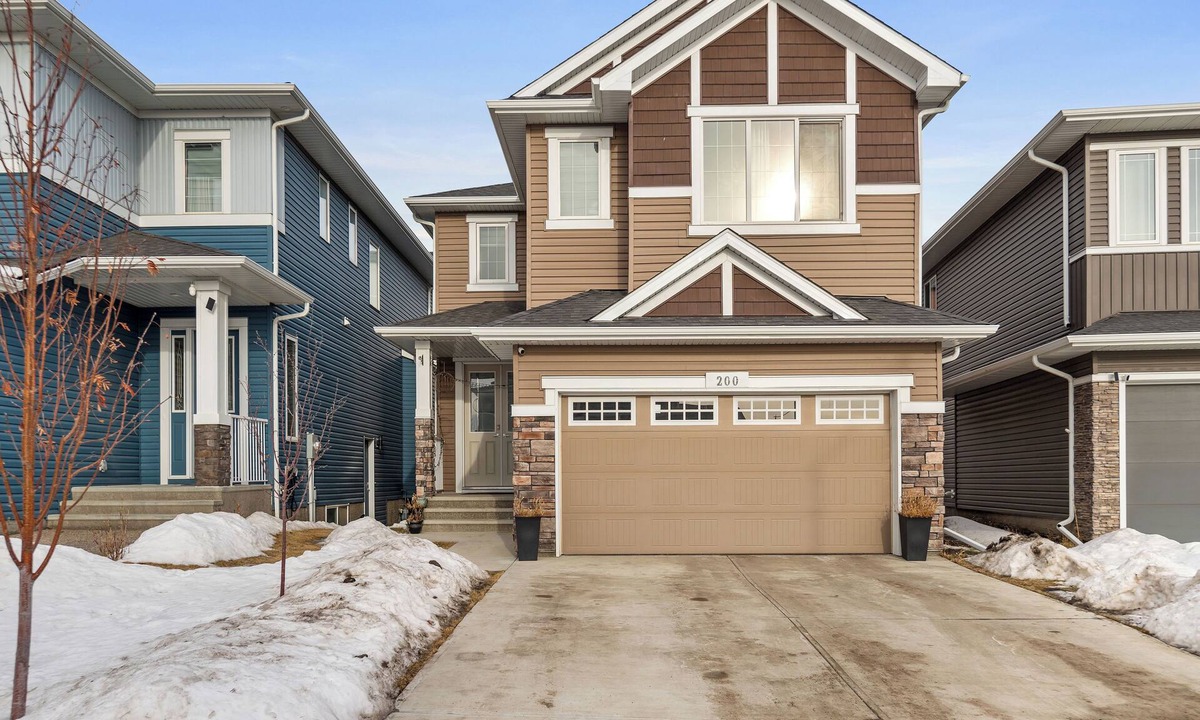 Chestermere Apartment | Home Away From Home - Private Entrance - Your Budget-Friendly, Beautiful Stay.