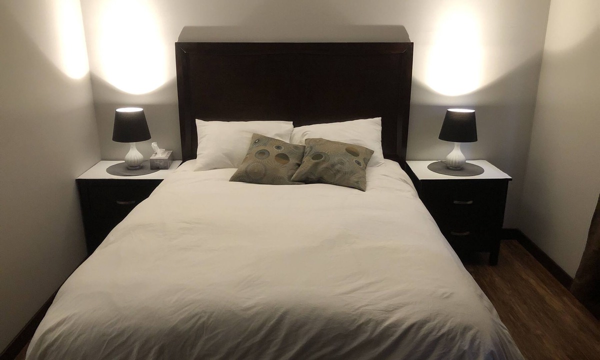Lloydminster Apartment | Home Hotel ONE BEDROOM APARTMENT