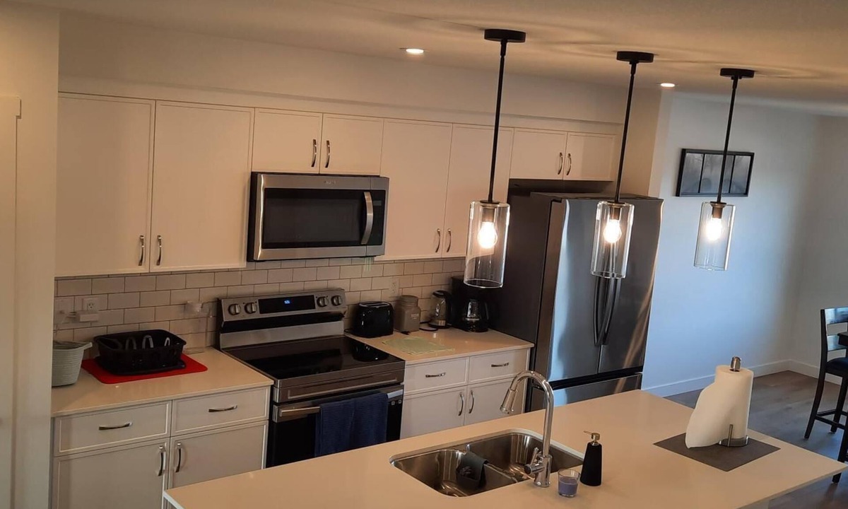 Northeast Edmonton House | Home in Fort Saskatchewan