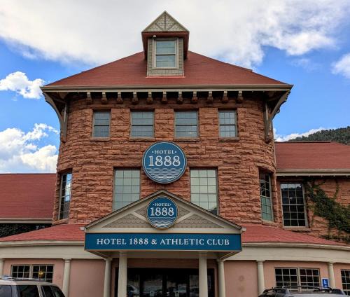 Glenwood Springs Hotel | Hotel 1888 at Glenwood Hot Springs Resort