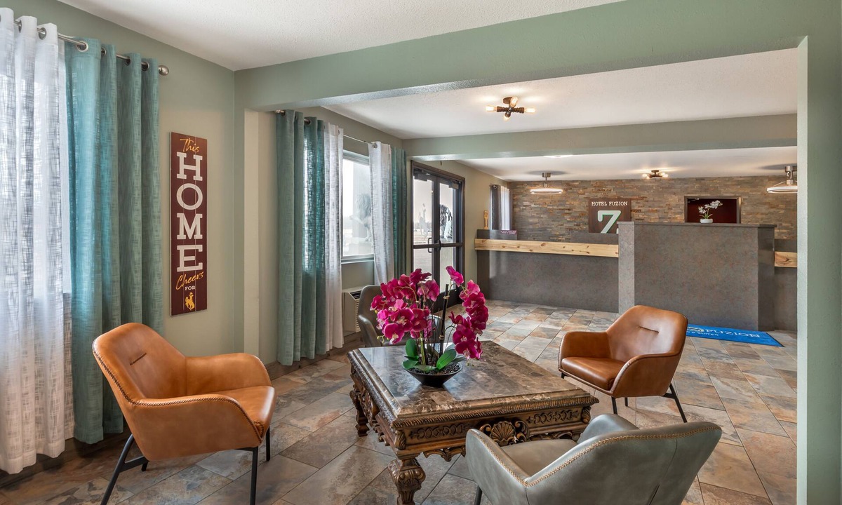 Laramie Hotel | HOTEL FUZION INN & SUITES