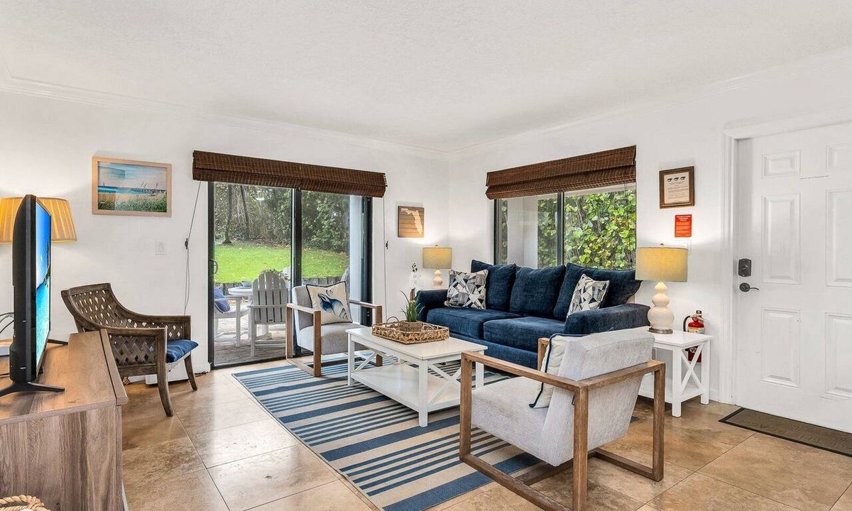 Juno Beach Condo | Juno Beach Seaside Escape I Steps from the Ocean!
