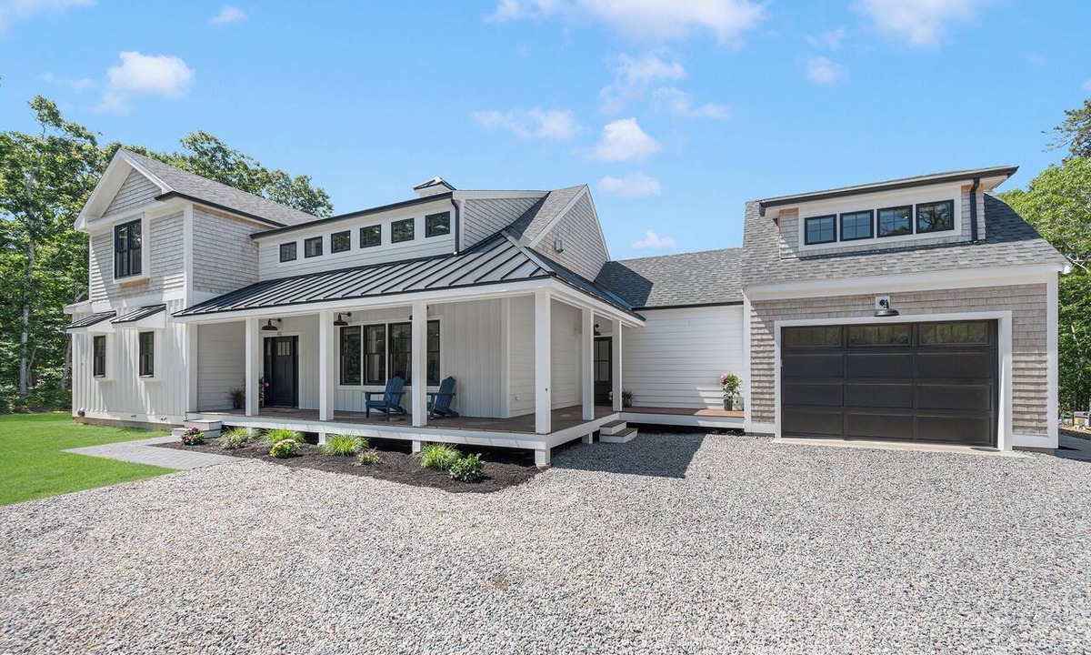 Campground Landing House | Just built 6 bed, 6.5 bath w/pool, outdoor kitchen, fire pit. Walk to beach.