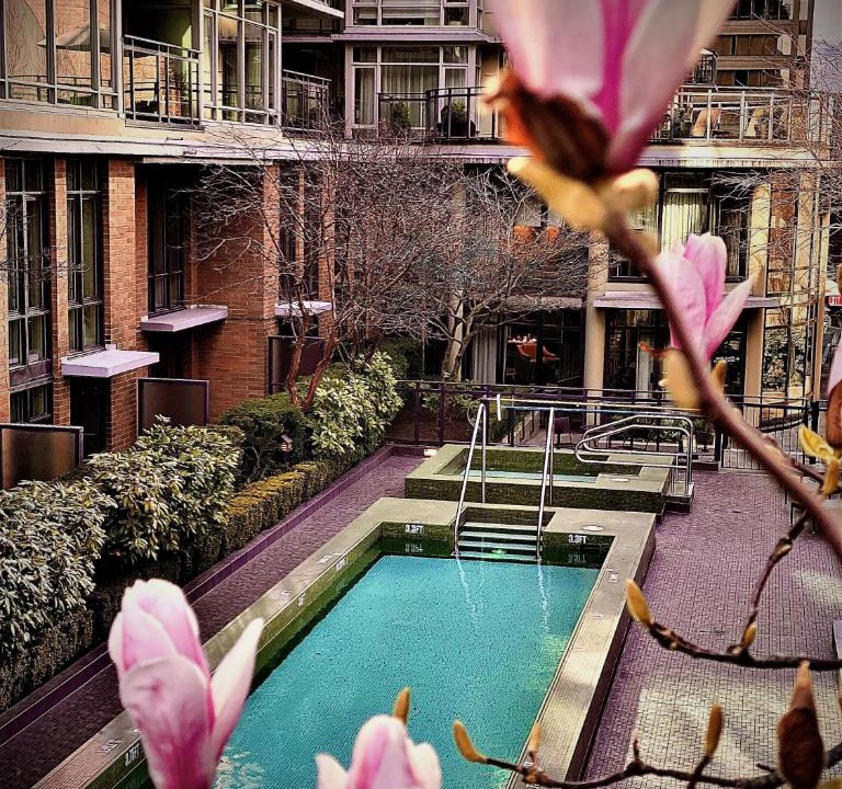 Central Hotel | L'Hermitage Hotel