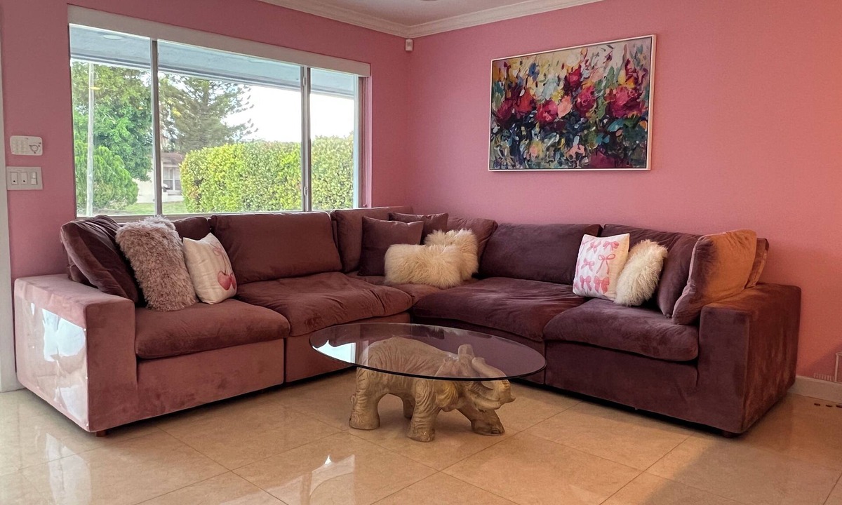 Boulevard Heights House | La Casita de Bere - 3BR house with pool in Hollywood.