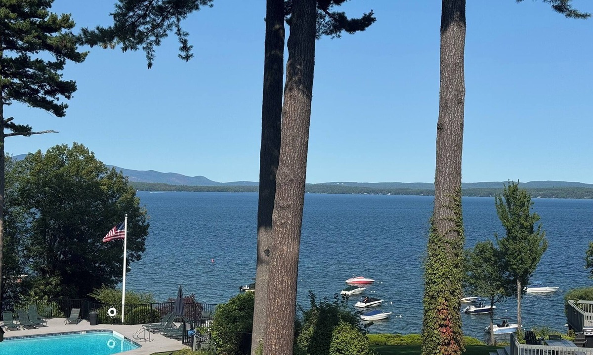 Gilford Condo | Lakefront mins to Gunstock & BankNH Pavilion